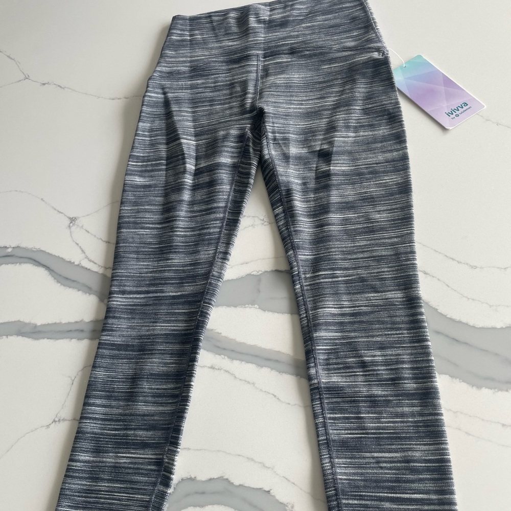 NWT Girls Iviva Size 14 Strong Spirit Tight